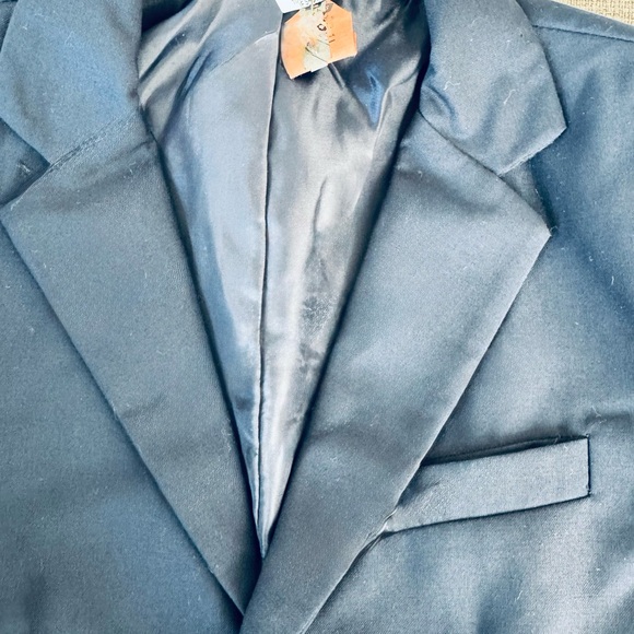 Little Gents 3582 Boy's 5 Navy Blue Piece Suit - Picture 6 of 7